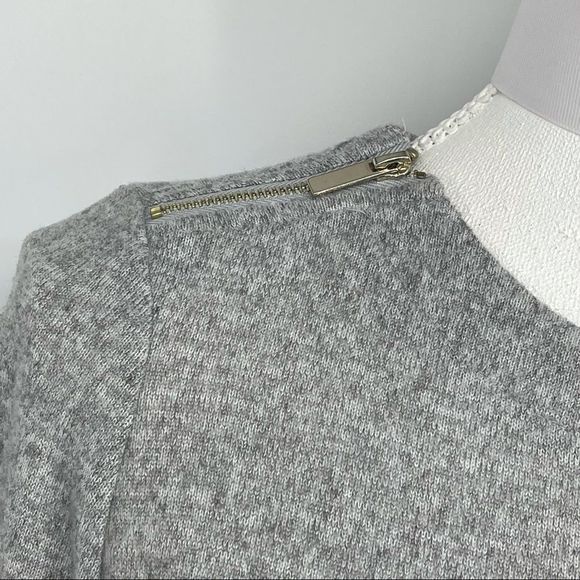 Dynamite Gray Zip-Shoulder Belted Sweater Dress – XS - Picture 7 of 11